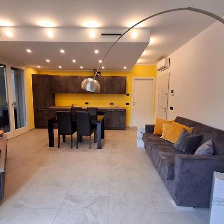 Casa Di Como. Екстериор снимка